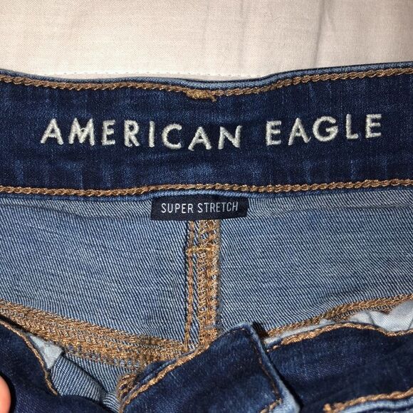 AEO 0 Super Stretch Dark Wash Cuffed Denim Shorts - Picture 10 of 14